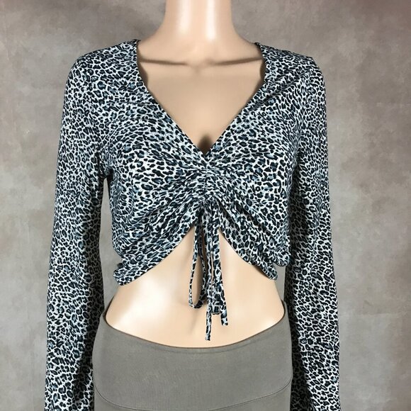 SHEIN Bell Sleeve Crop Top NWOT 8-10 - Picture 8 of 11